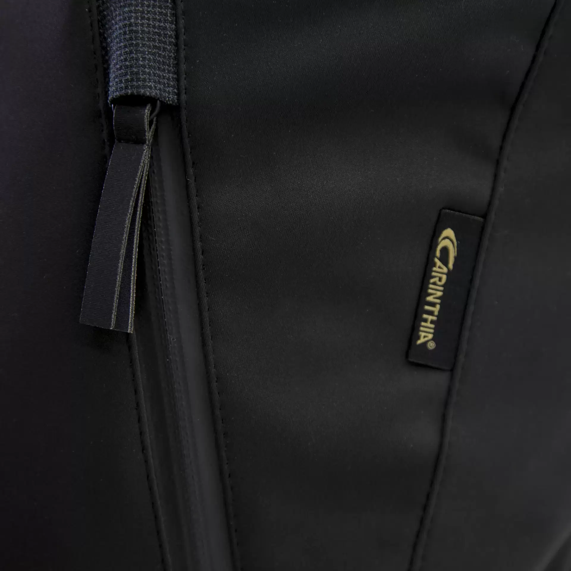 93176_23_g-loft_isg_trousers_black_08.webp