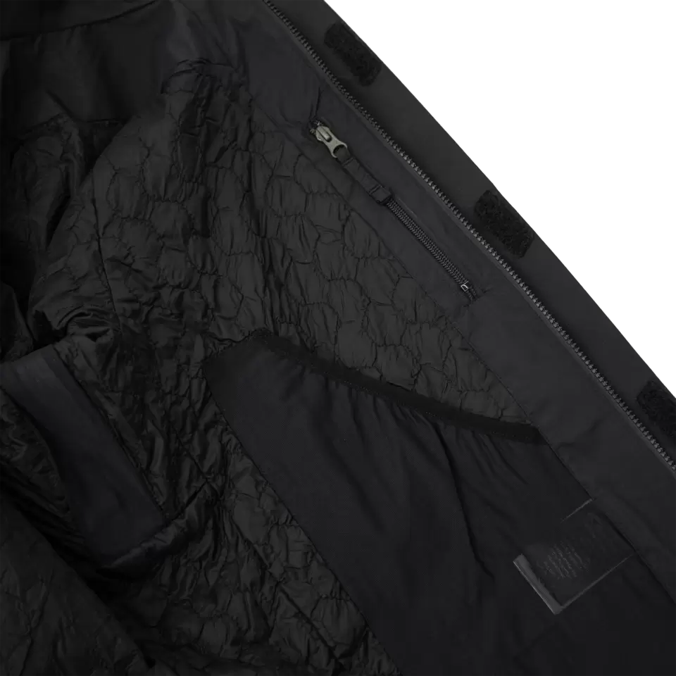 Carinthia_658811_23_loftshell_hydro_black_09.webp